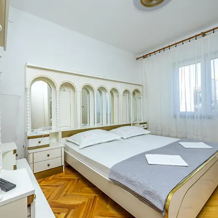 Apartment Sandro Crikvenica Exterior foto