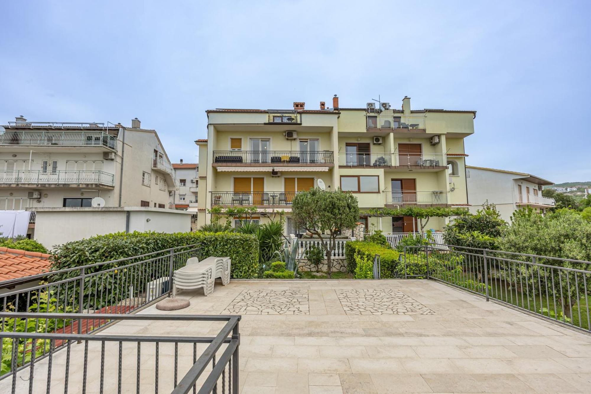 Sandro Apartment *